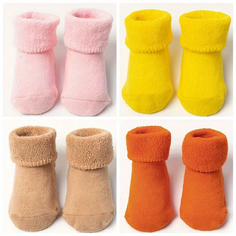 A Pair Of Baby Girl's Solid Thickened Thermal Floor Socks With Good Grip, Comfy Breathable Casual Socks, Winter & Autumn