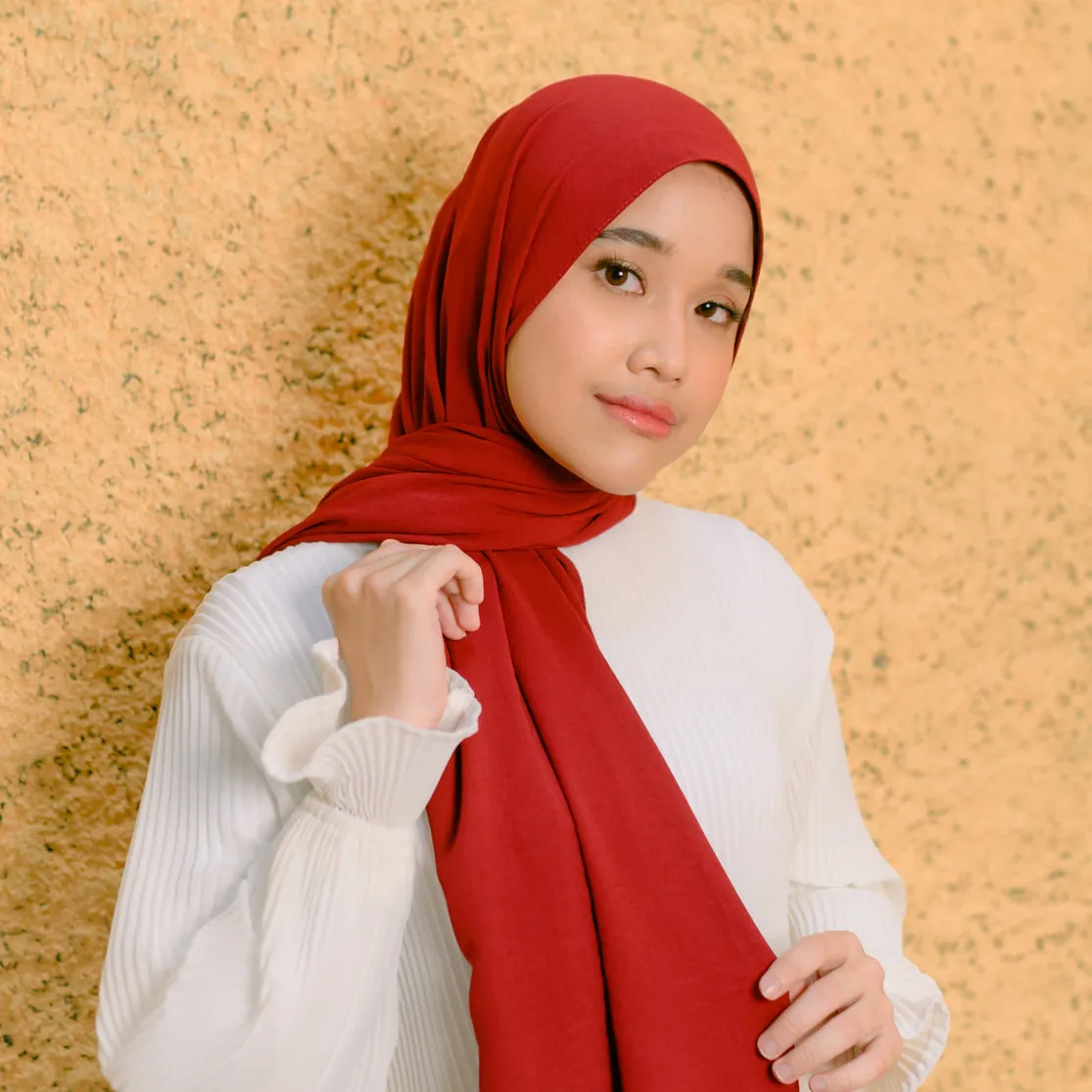 Aleza Shawl Red