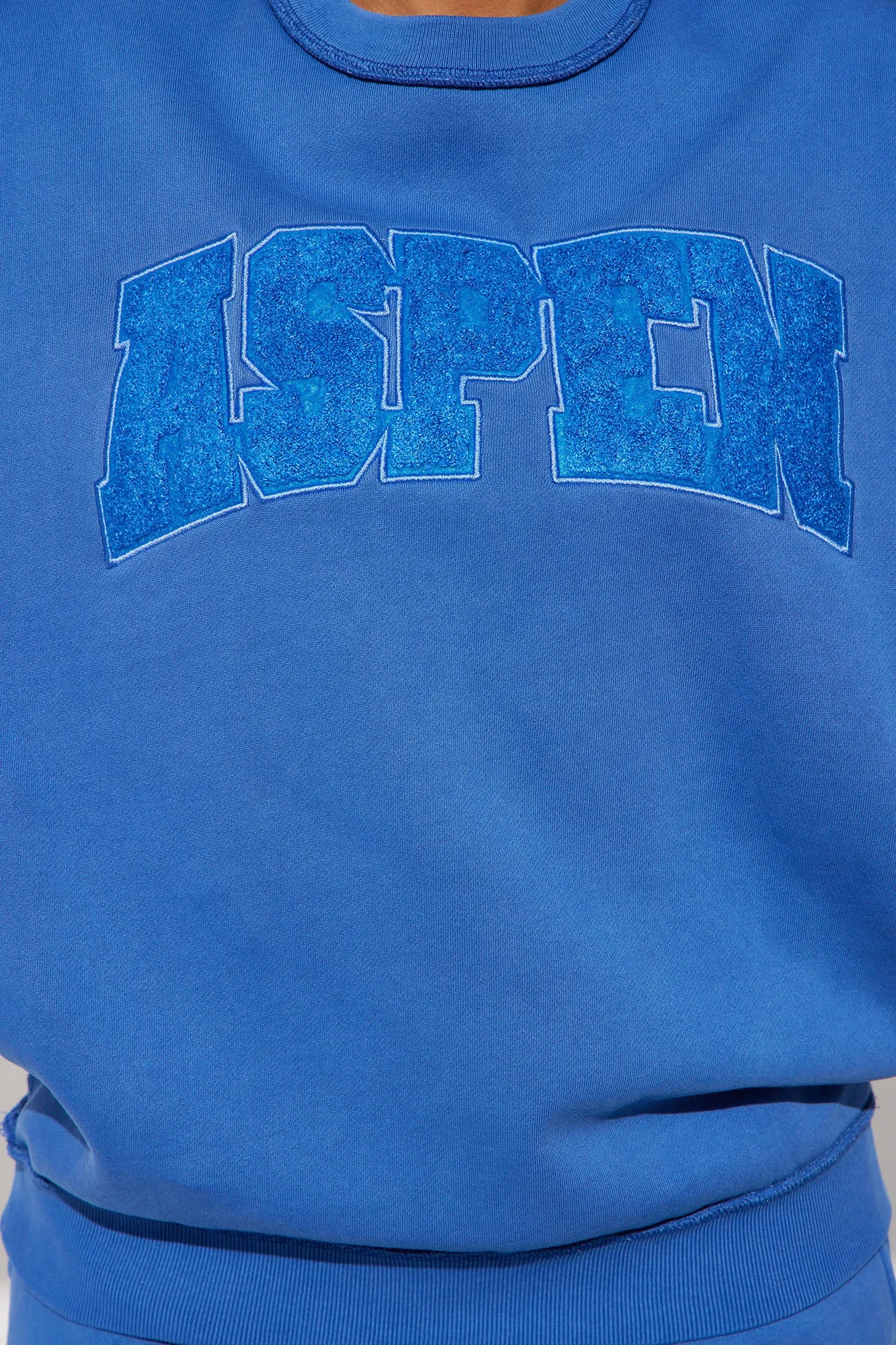 Aspen Trip Sweatsuit - Blue