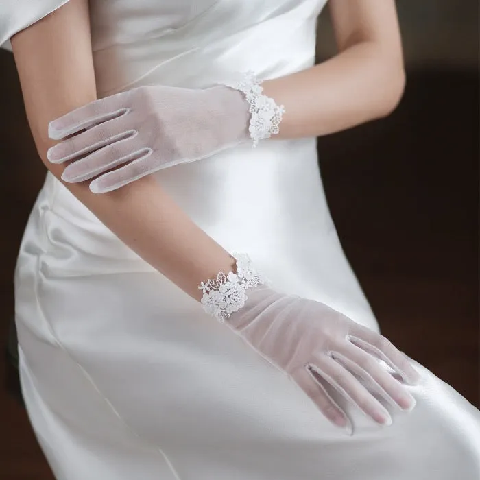 Bride Gloves with Pearl n Lace Trims