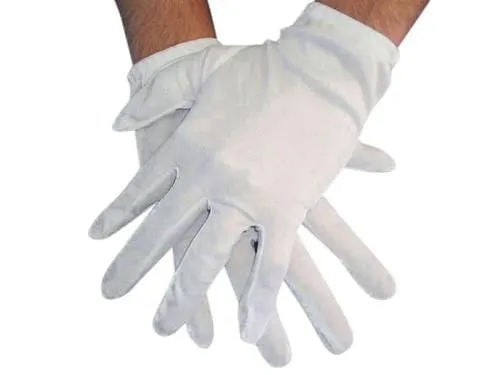 Butler White Short Adult Gloves