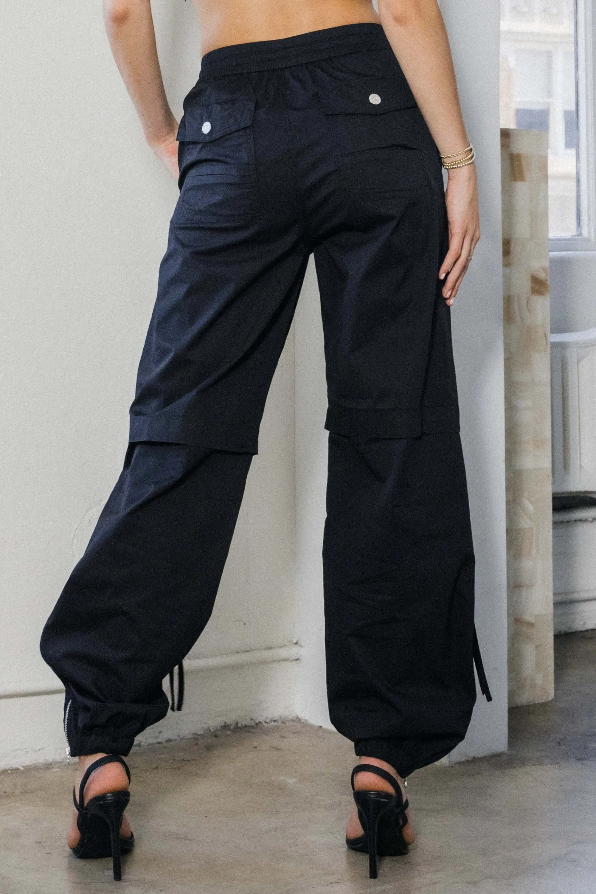 Elastic Waist Band Baggy Cargo Pants