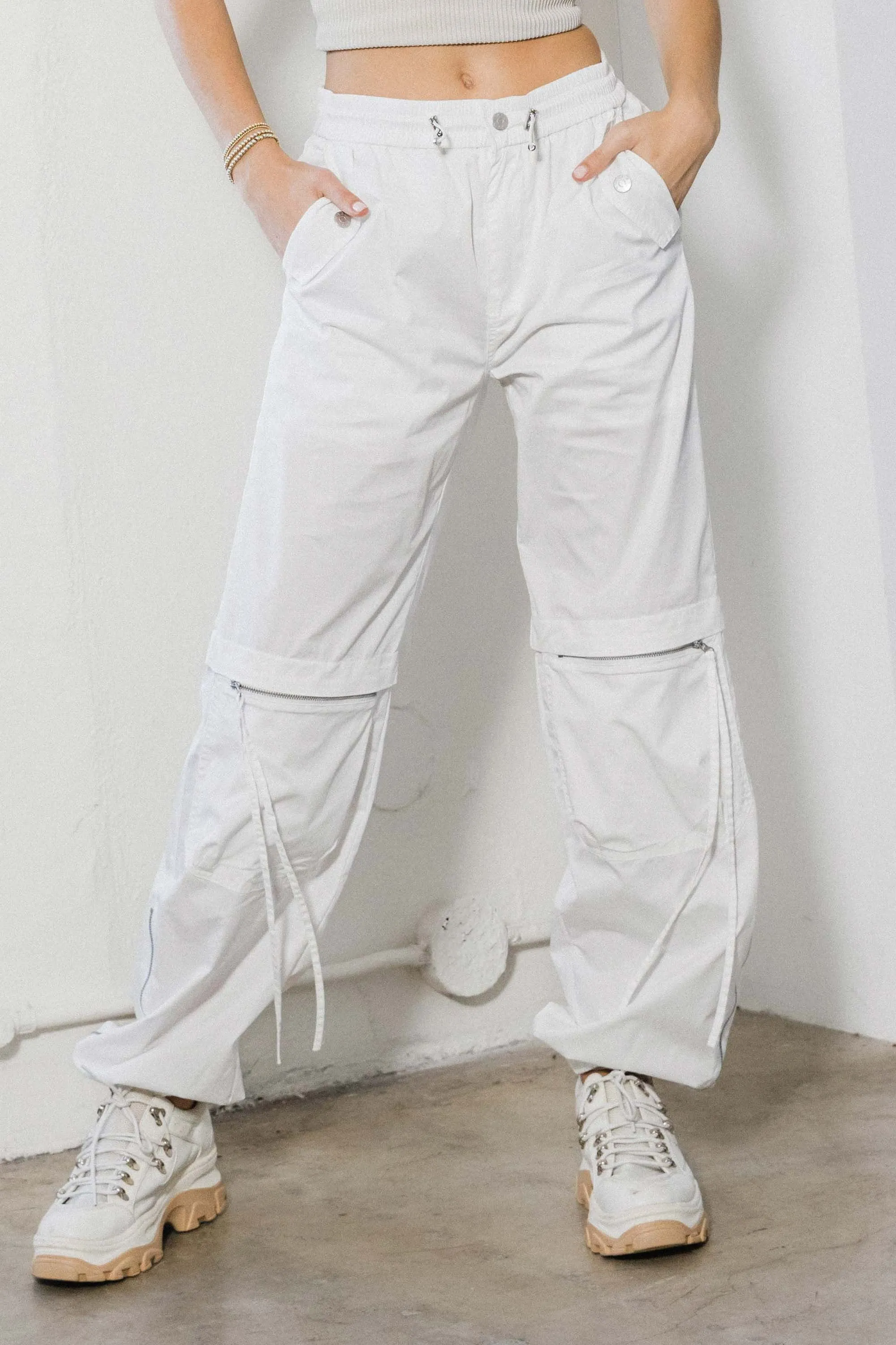 Elastic Waist Band Baggy Cargo Pants