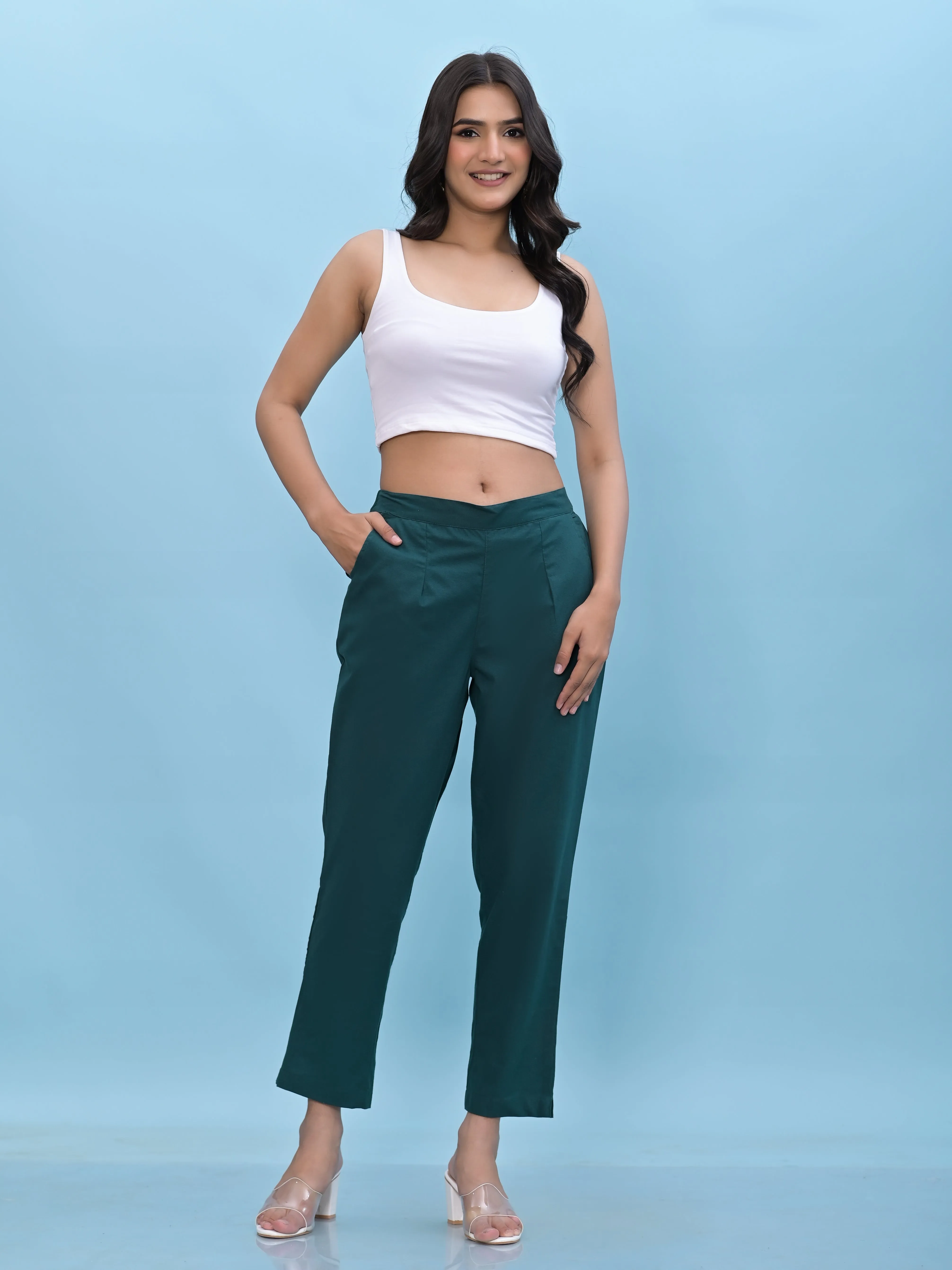 Jashvi Women Green Solid Cotton Pants with Partially Elasticated Waistband and Two Side Pockets