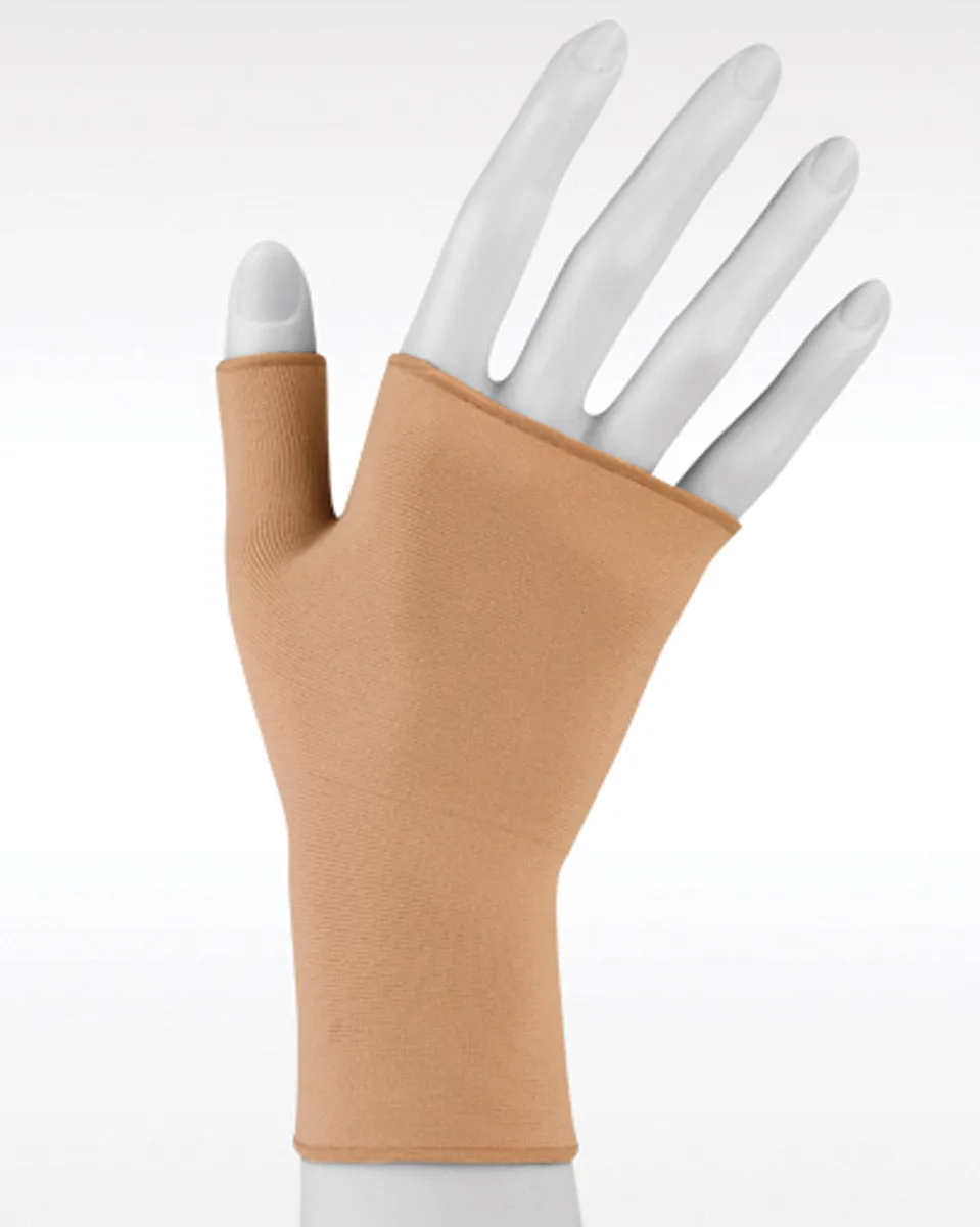 Juzo 2301ACFC Gauntlet with Finger Stubs 20-30 mmHg