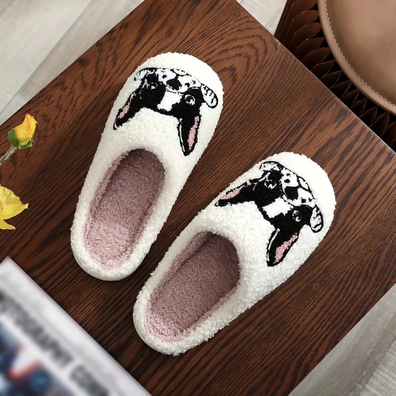 Men's Bulldog Pattern Hollow Out Fuzzy Slippers, Comfy Non Slip Casual Thermal Slides, Men's Winter Indoor Footwear