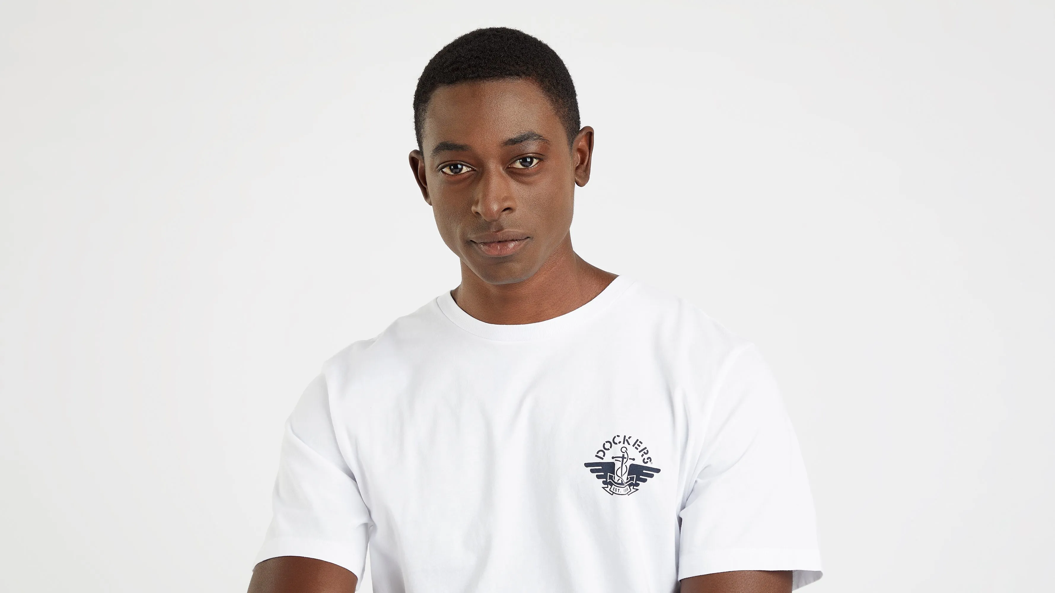 Men's Slim Fit Logo Tee